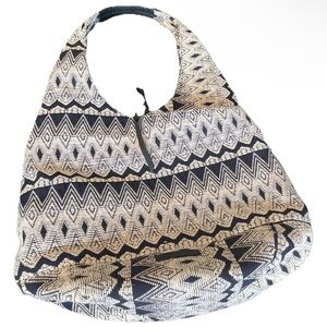 Lucky Brand Tapestry Embroidered Tribal Aztec Southwestern Boho Shoulder Bag